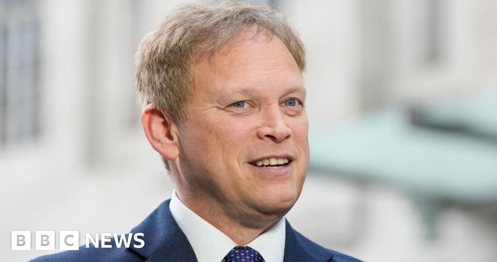 Grant Shapps quits aerospace firm after watchdog probe
