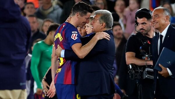 Lewandowski earned emotional Barça farewell after …