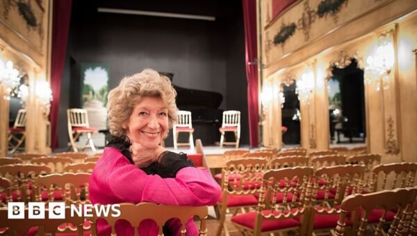Soprano Dame Felicity Lott dies aged 79