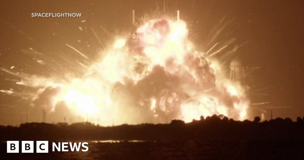 Exploding rocket casts doubts over Nasa's Moon plans