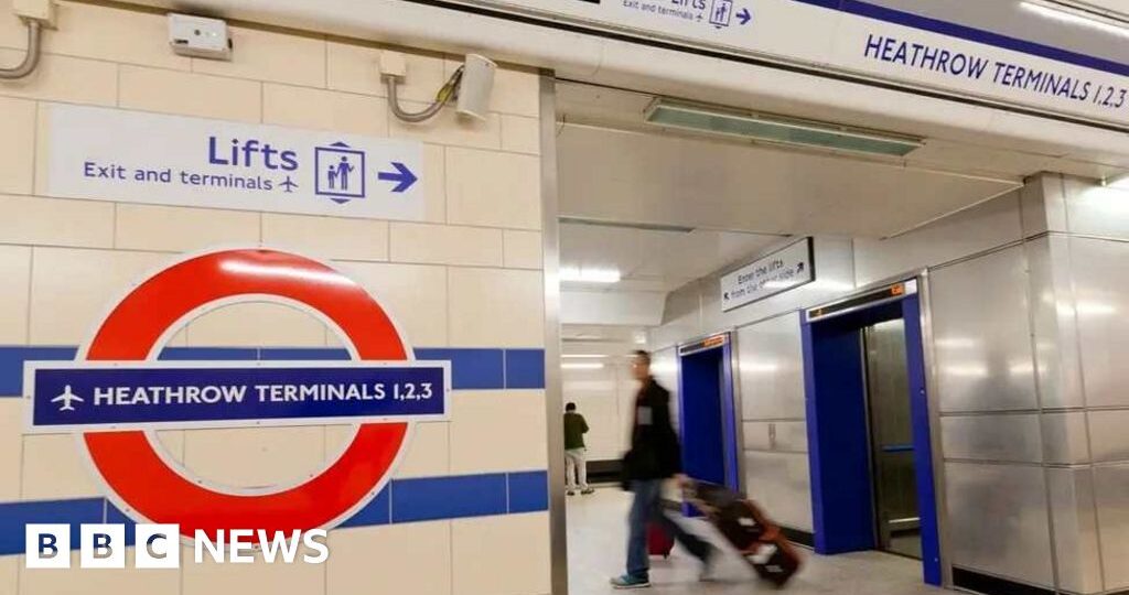 'Major' delays to Heathrow trains as pipe bursts