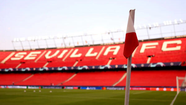 Official: Sevilla announce key board departure