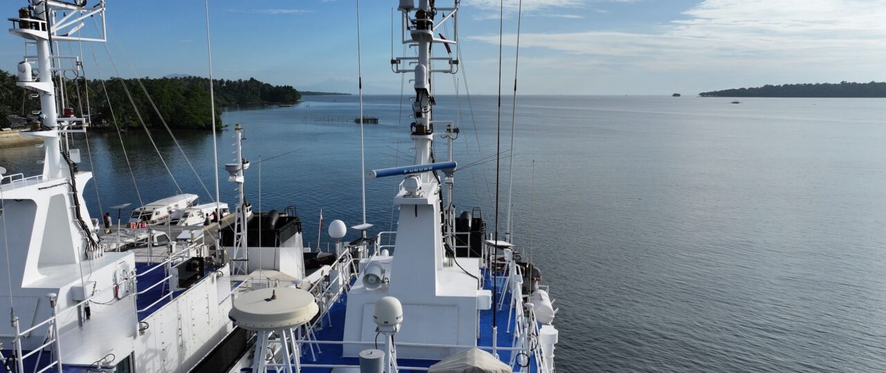 This startup raised $43M to build a hive mind for ships