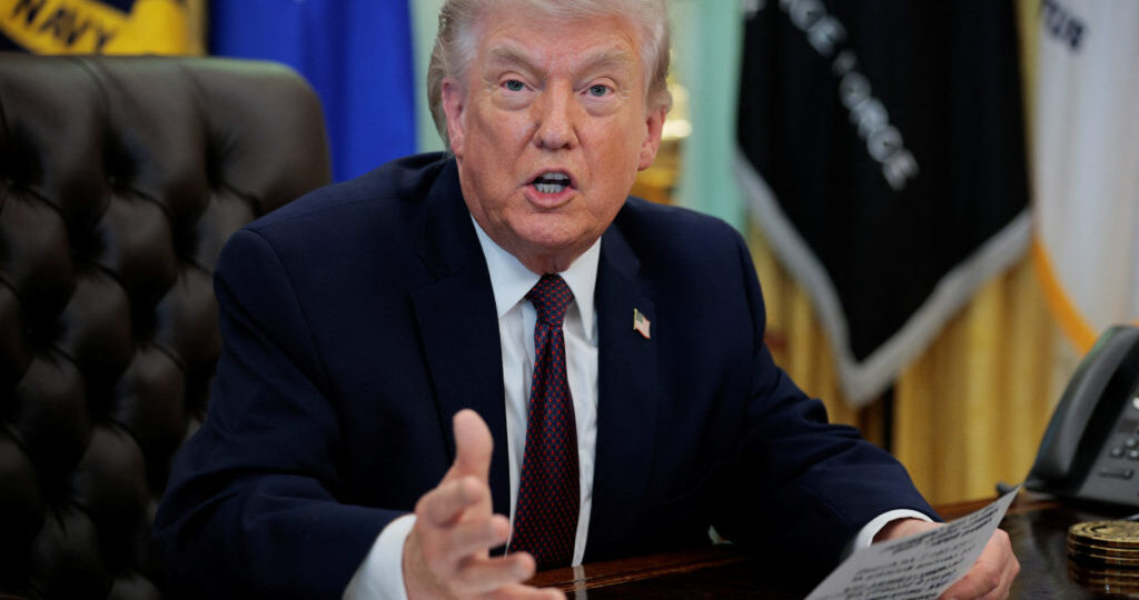 War: Trump hints on peace deal with Iran