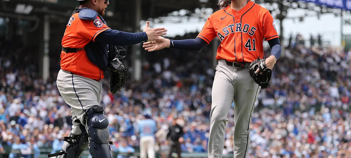 Astros win at Wrigley for first time in 13 years while Cubs drop sixth game in a row