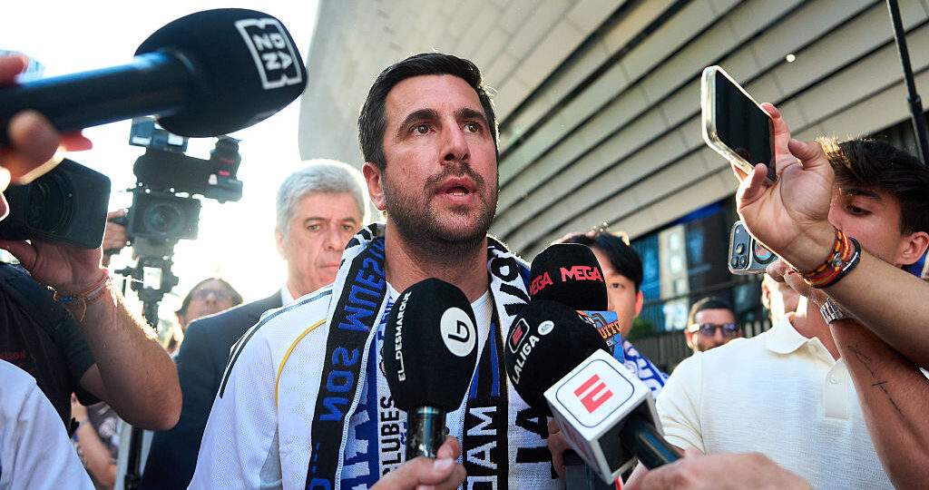 Riquelme hits out at Florentino, demands televised debate