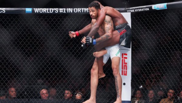 Carlos Prates: Islam Makhachev thinks I’m easier fight than Ian Machado Garry