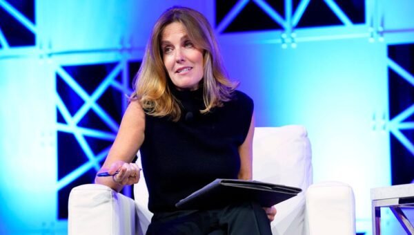 Read the exit memo from ’60 Minutes’ correspondent Sharyn Alfonsi, who clashed with Bari Weiss