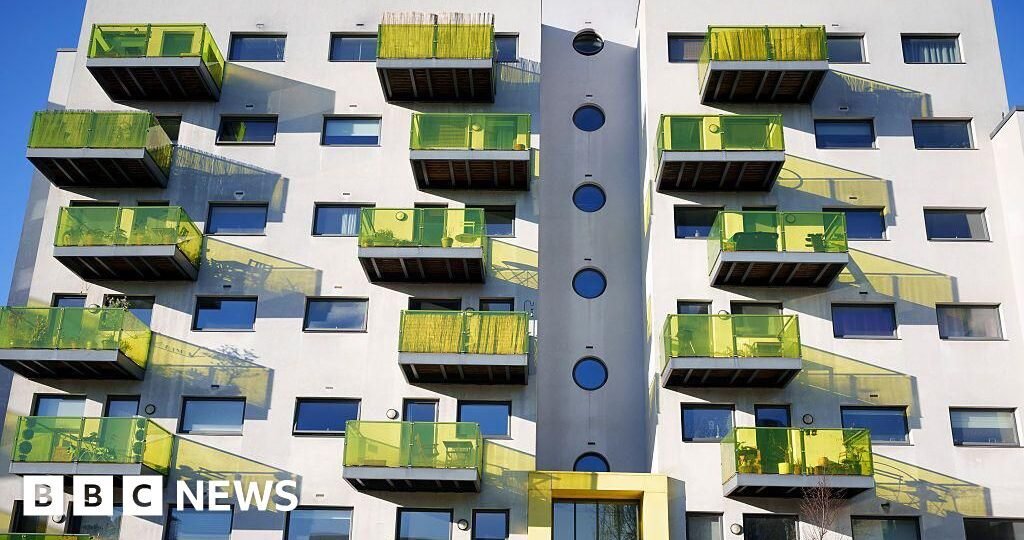 Speed up £250 cap on leasehold ground rent, MPs urge