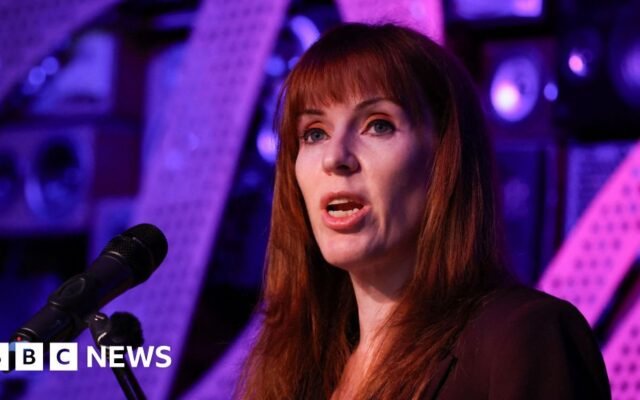 Rayner issues ‘last chance’ warning to Starmer and backs Burnham’s return
