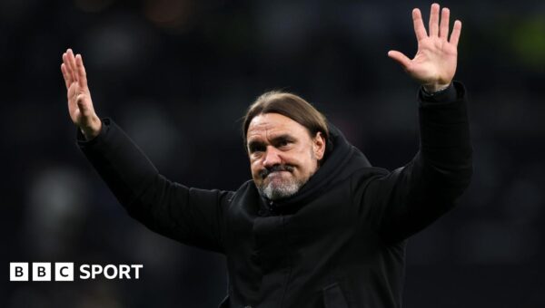 Farke says Leeds must match his ambition