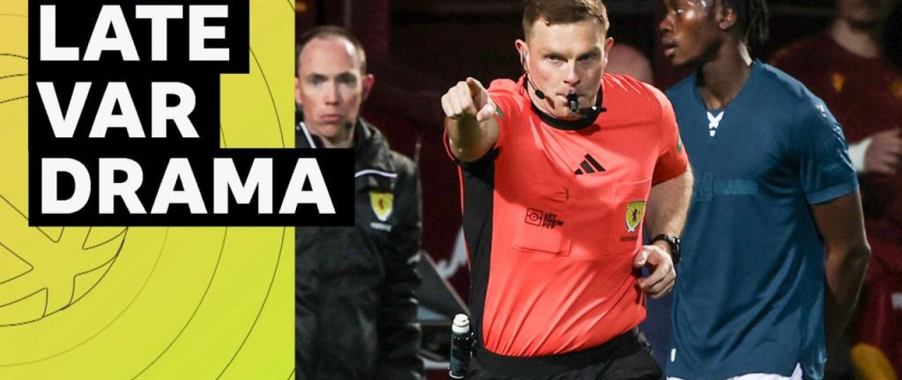 Controversial 99th-minute penalty boosts Celtic title hopes