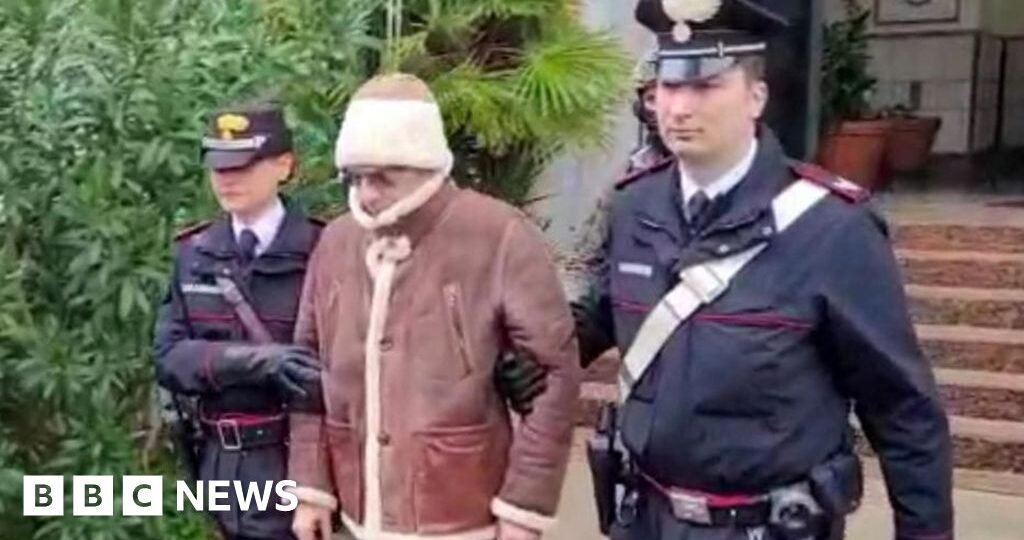Villas, cars and cash: Italy seizes dead Mafia mobster's millions