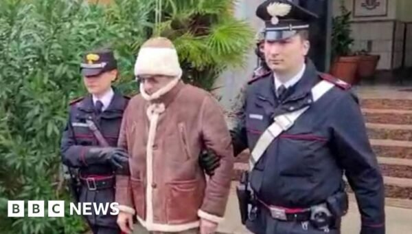 Villas, cars and cash: Italy seizes dead Mafia mobster’s millions