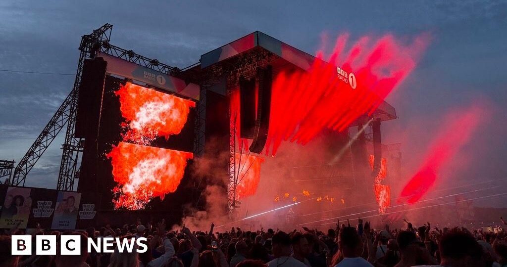 'Eat, sleep, rave, repeat': Fatboy Slim lights up Radio 1's Big Weekend