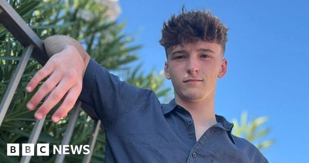 Teenager’s family ‘heartbroken’ by meningitis death