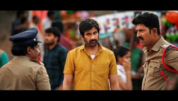 पोलिसवाले को पता नहीं था सामने कलेक्टर खड़ा है : ज़बरदस्त सीन | Ravi Teja | Hindi Dubbed Scene