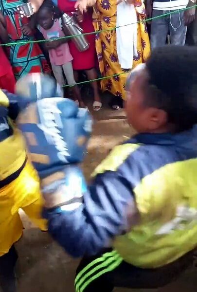 Village boxing championship don start! 😂🥊 Loser go buy suya! Forget Tyson vs Jake Paul…