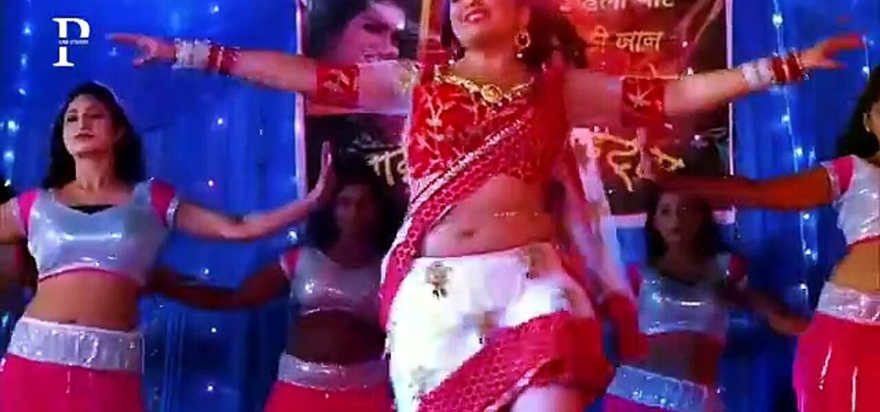 Mera Piya Laage Barfi || Main Kaat Khaaun Re || Female Dance Item Song 2026 ||The Broken Alpha’s Hidden Mate #shortmax #viralbollywoodsong #ForYou #Magic