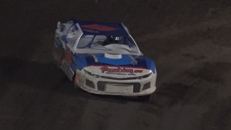 Yeigh wins 50th in Saturday race at I-90