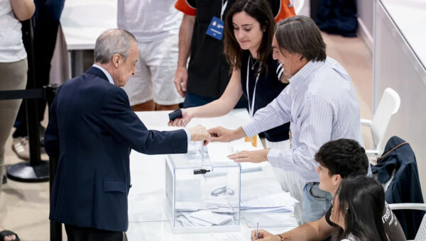 Florentino Pérez winning the election with around 65% of the votes, per exit polls