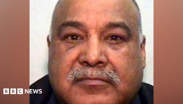 Government ‘cannot deport’ grooming gang ringleader
