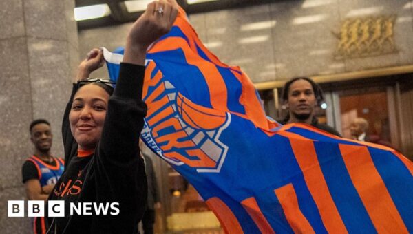Knicks' long-awaited NBA run electrifies New York, with Trump to attend key game