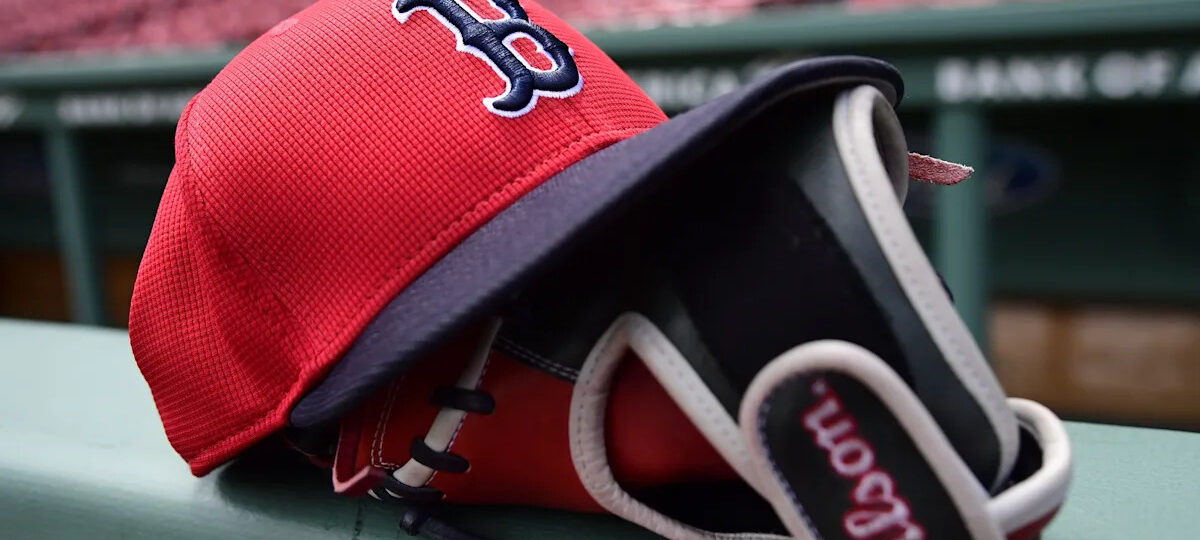 Former Red Sox, Mets pitcher, 8-year MLB veteran, dies at 65