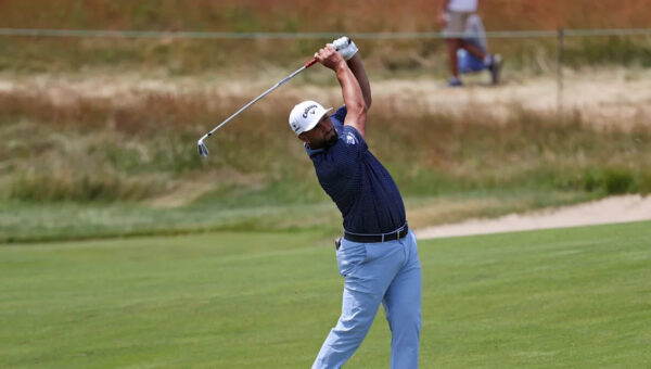 Jon Rahm drops f-bomb following missed birdie putt at U.S. Open