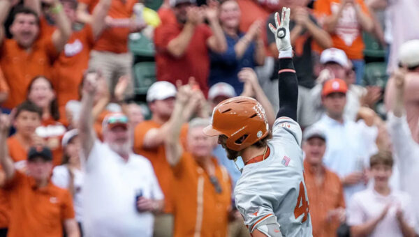 Who do the Longhorns play next? Texas vs Georgia baseball slated for College World Series