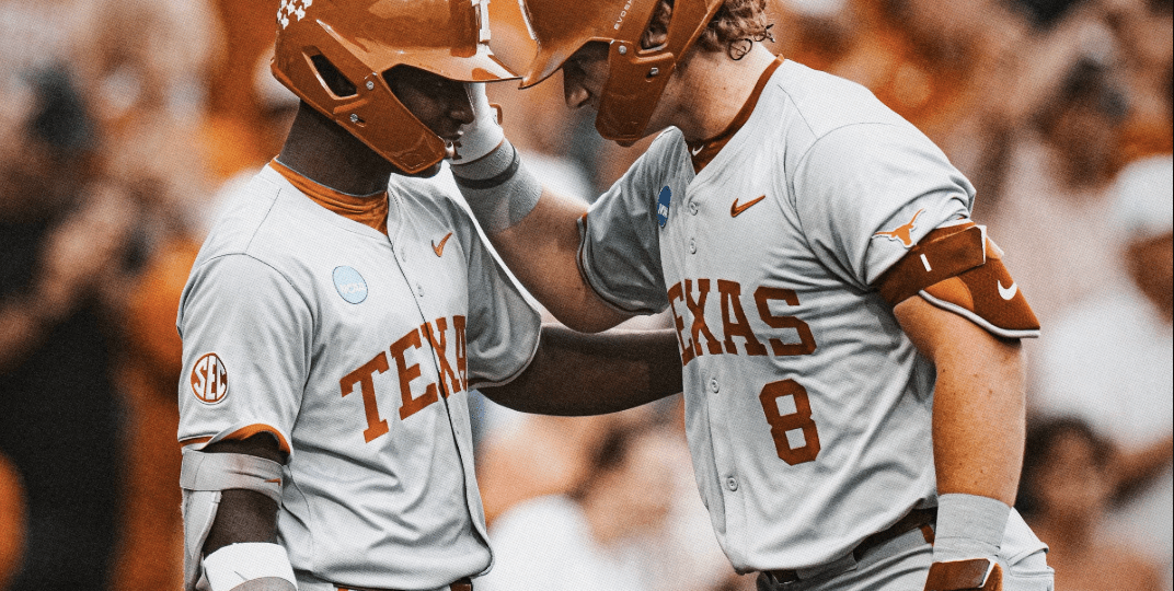 No. 6 Texas rallies past No. 11 Oregon for 6-5 win, CWS berth