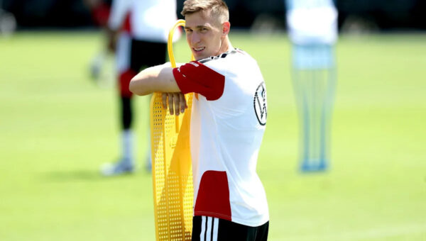 Mourinho identifies his next major Real Madrid signing; contacts established with agents