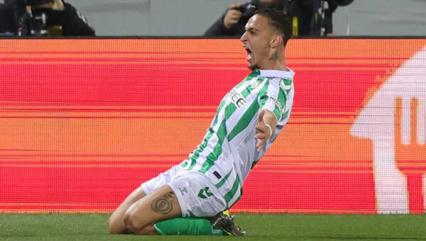 Antony: Ex-Man United forward makes surprise Liverpool revelation