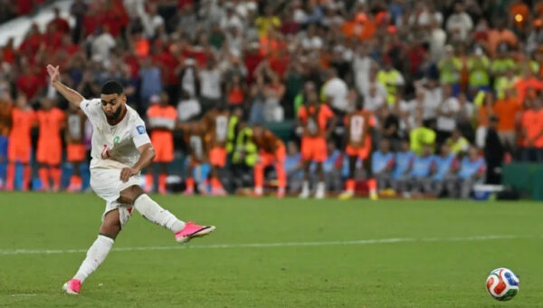 Morocco down Netherlands to reach World Cup last 16