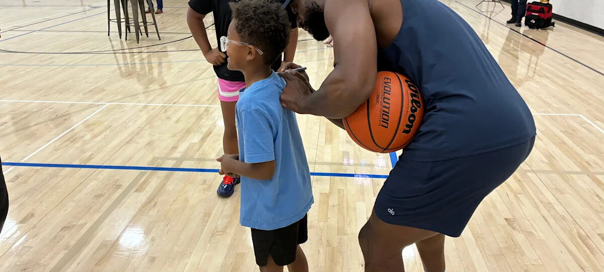 Dwyane Wade, Travis Diener to raise money for literacy, MU facilities