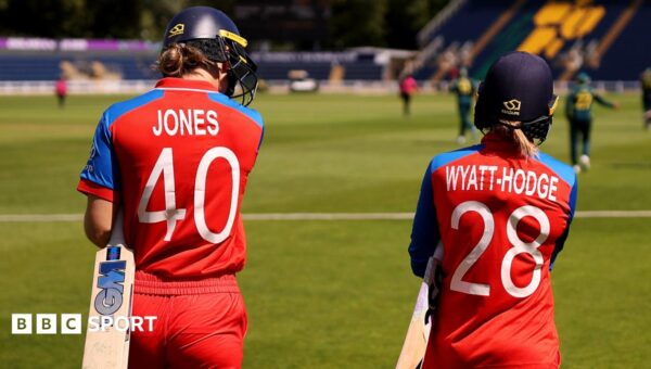 Dunkley dropped & Jones opens in England T20 warm-up