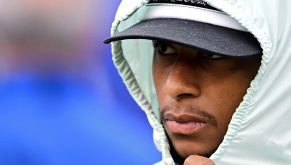 Bayern Munich News: PSG might really want Michael Olise; FC Bayern would need to sell a player to get Nathan De Cat; and MORE!