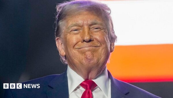 Weekly quiz: Who did Donald Trump anger after saying they begged for a photo with him?