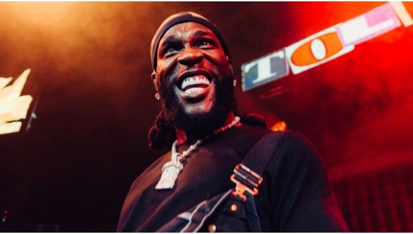 [VIDEO] ‘I’m Forever Indebted To Him,’ Burna Boy Eulogises Granddad Benson Idonije At 90