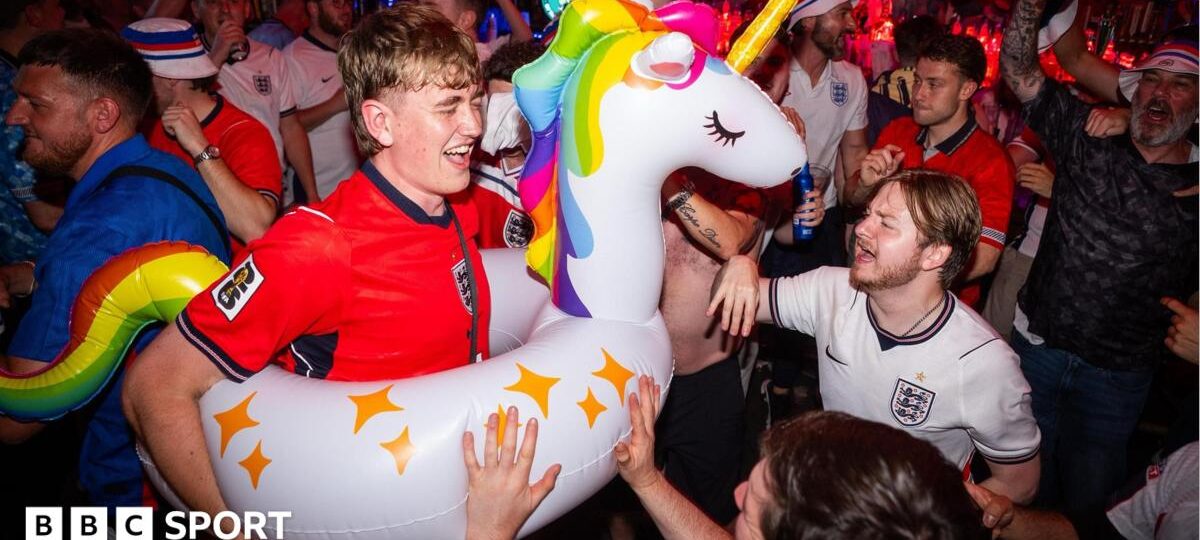 Will England fans in Boston follow Scotland’s lead?
