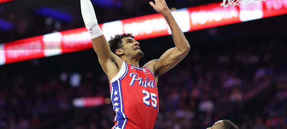 What should Sixers do with Dominick Barlow's team option for 2026-27?