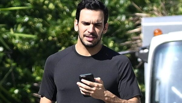 Joaquim Valente Net Worth: How Much Money Gisele Bundchen’s Husband Makes