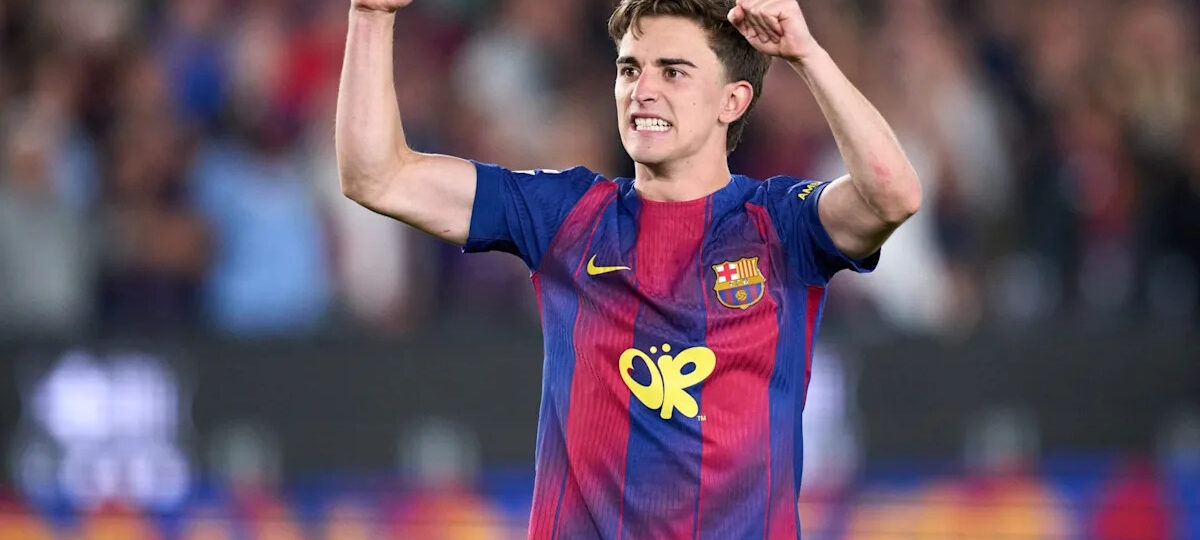 Watch: Barcelona star makes a brutal challenge on Real Madrid target during training
