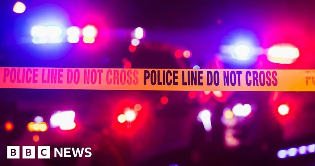 Six people killed in Iowa domestic dispute, police say