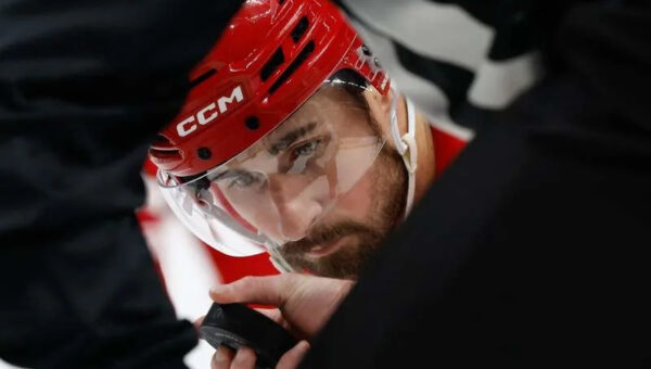 ‘You Can’t Win’ — Detroit Red Wings Legend Warns Dylan Larkin After Rumored Trade Request
