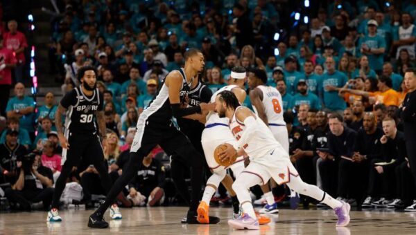 Knicks vs. Spurs Score, Live Updates, Highlights From Game 2 of NBA Finals