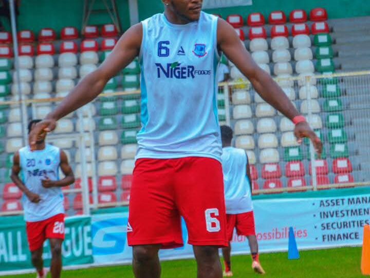 NPFL: Rivers United sign midfielder, Ani Chigozie on two-year contract