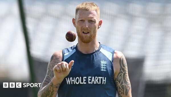 Stokes apologises to team-mates before Test return