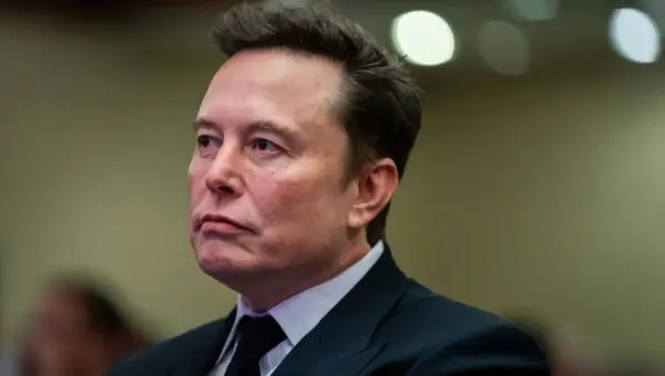 Elon Musk makes history as world’s first trillionaire