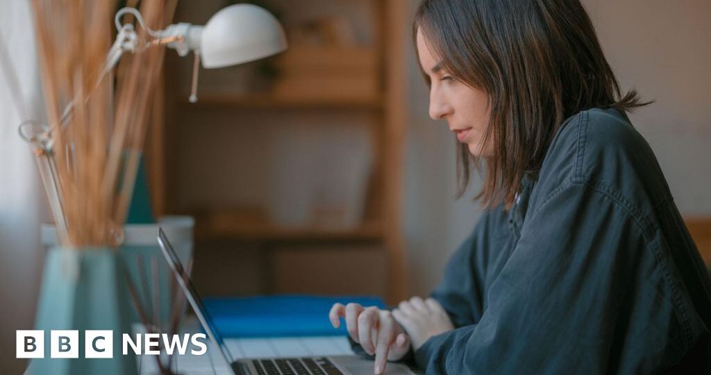 M&S launches new traineeship for 1,000 young people